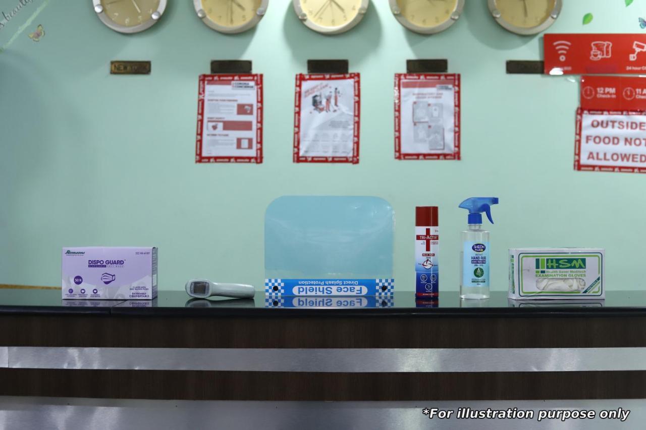 Oyo Lck1233 Rivaaj Palace ลัคเนา ภายนอก รูปภาพ
